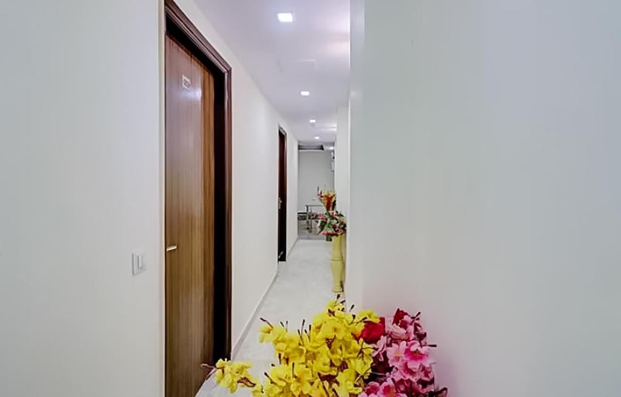 Eco - Near Anand Vihar Hotel